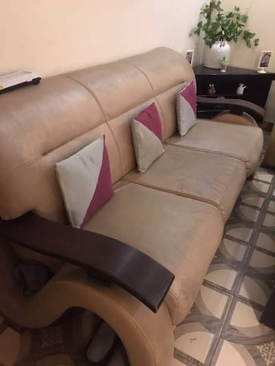Sofa set for sale call +92 322 4678392 only on whatsapp