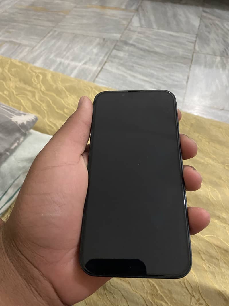 Apple Iphone 13 6