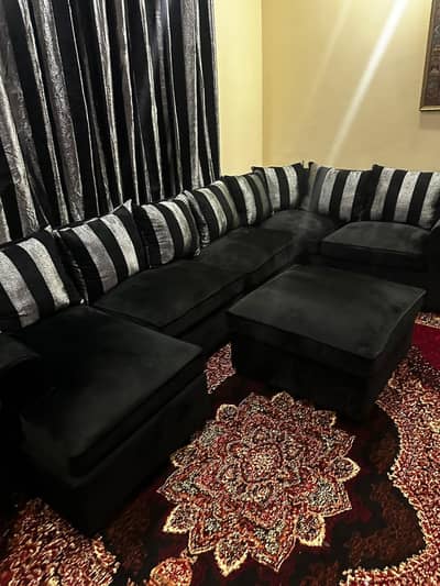 L shaped 8 seater + dewan+ curtains + puffy