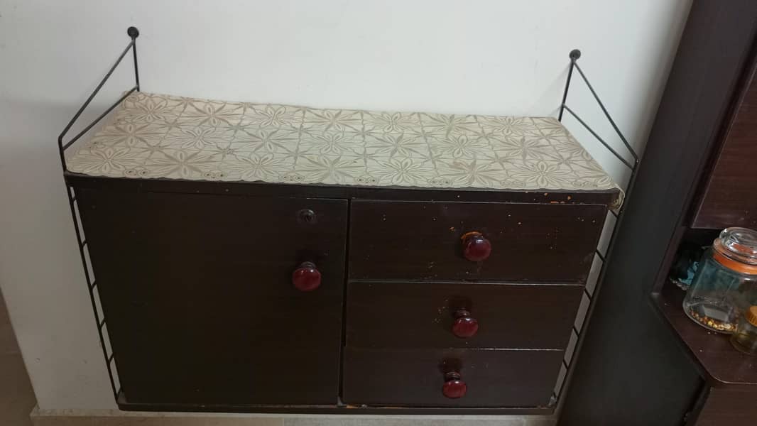 Dressing table without mirror 0