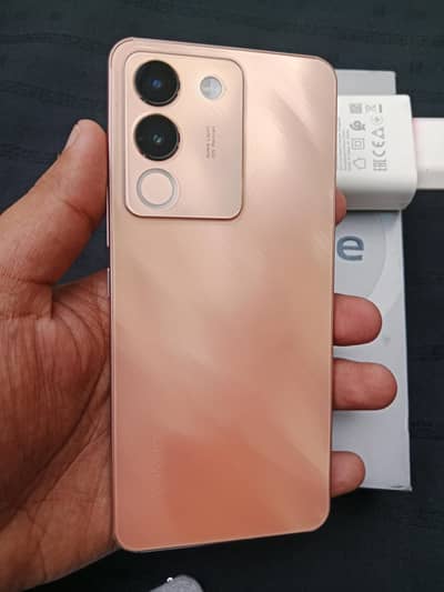 Vivo V29e 5G 8+8/256GB Full Box 10/9 Condition For Sale