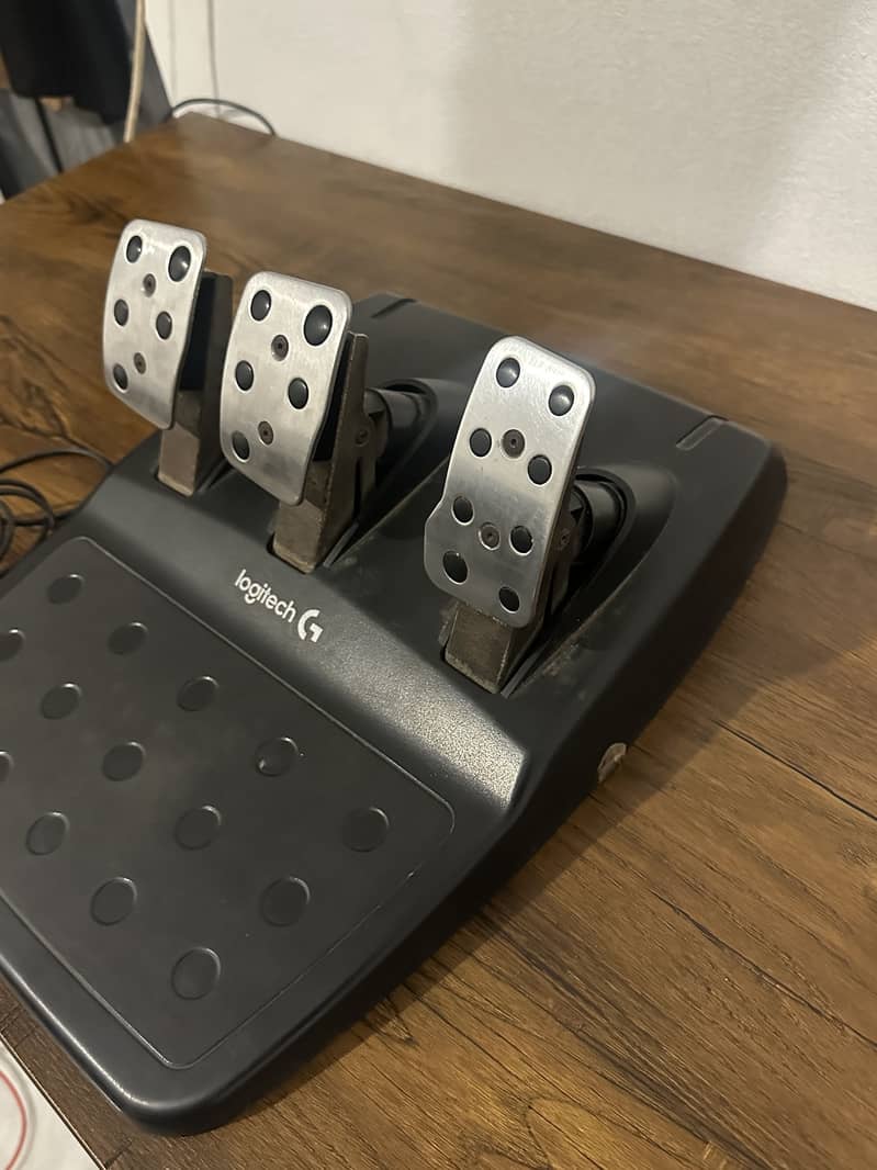 Logitech G920 5