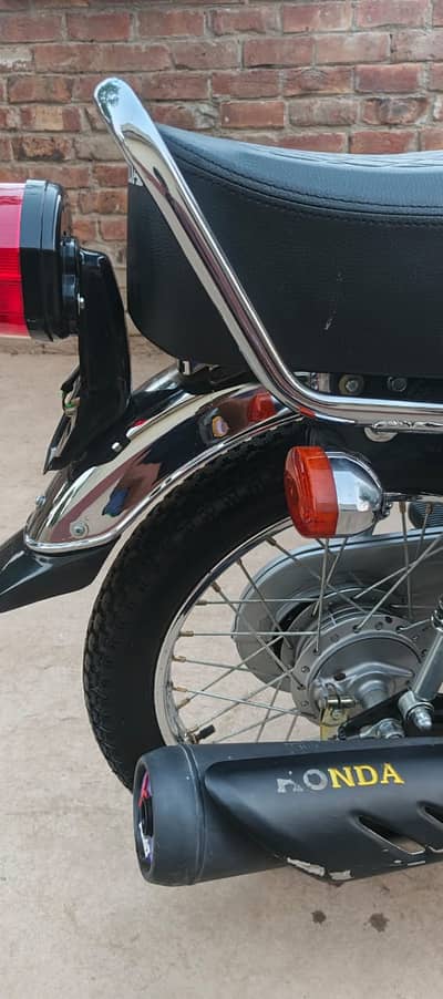 Honda CG 125 2025