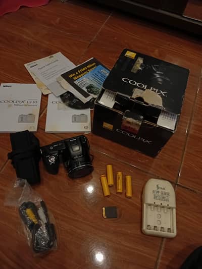 Nikon digital camera video + photography