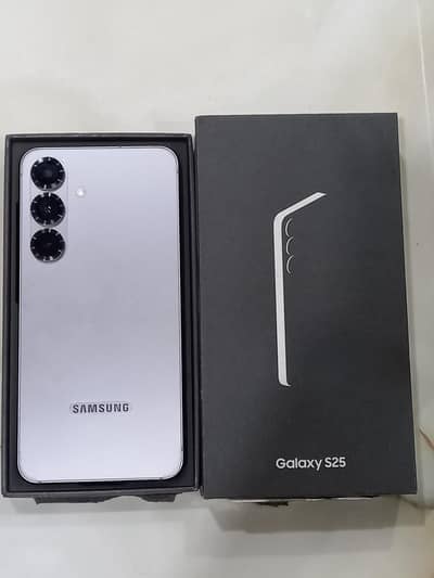 Samsung Galaxy S25 12/256 with box