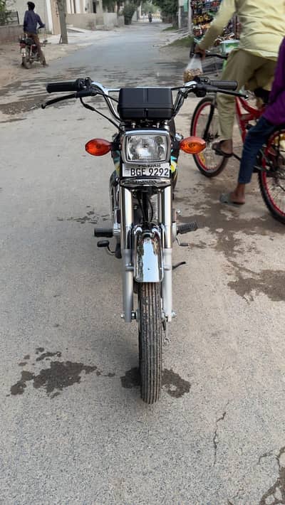 Honda 125 total original ha