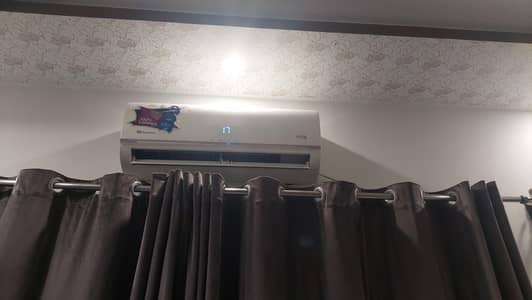 Good Condition AC for sell