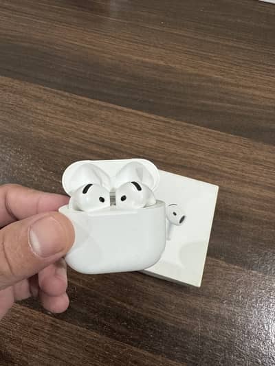 Apple Airpods 4 (Non ANC)