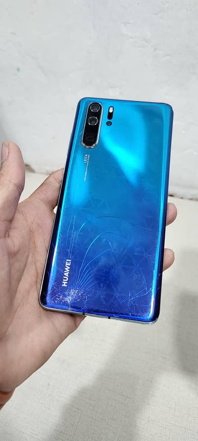 Huawei P30 Pro laikin SIM working mea hai 2 sal se 8.256