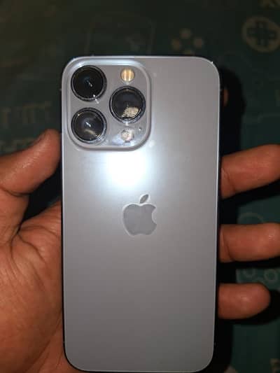 Apple iPhone 13 Pro
