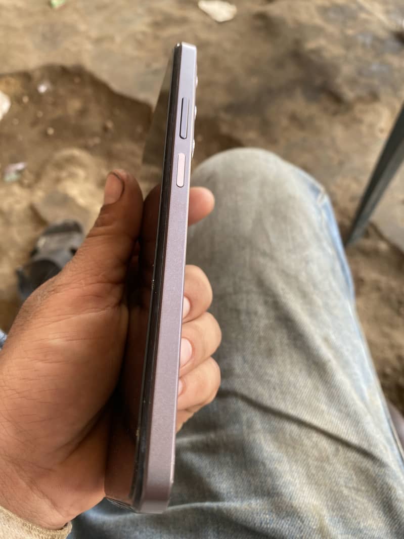 Realme C75x 8/128 2