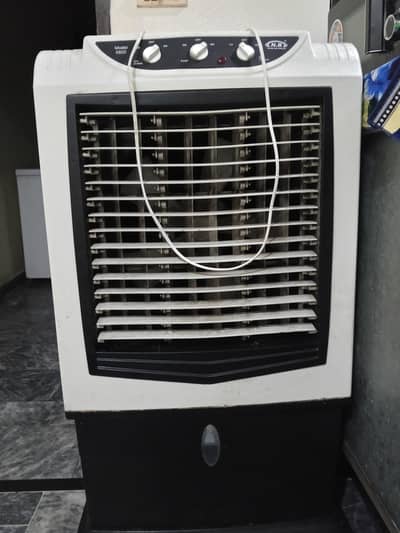 N. b air cooler model 6800 just 1 season use lush condition