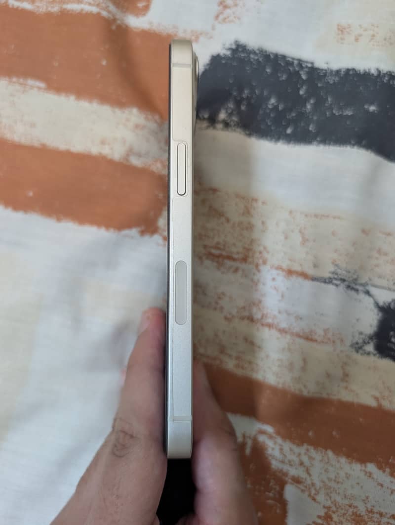 iPhone 13 jv 1