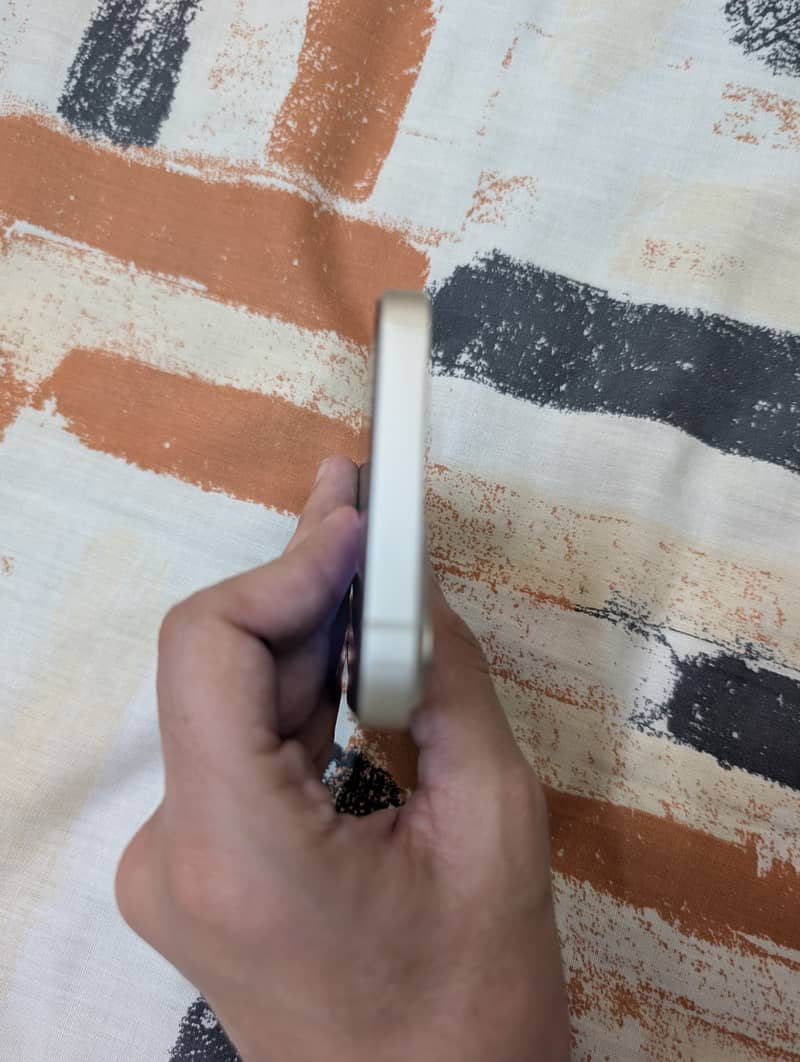 iPhone 13 jv 3