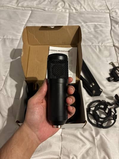 Condensed microphone for sale with stand brand new