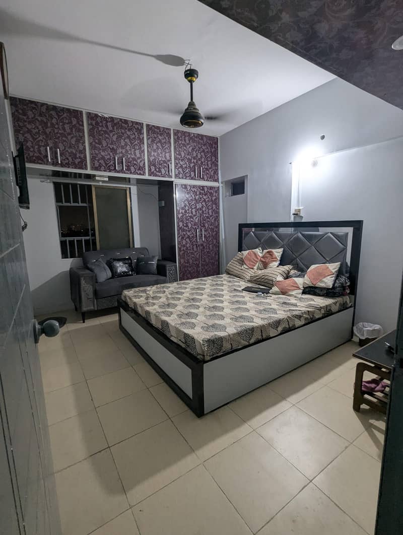 Bed King Size 1
