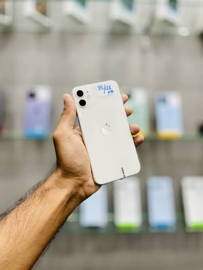I phone 11 pta approved 128gb 10/10 88bh