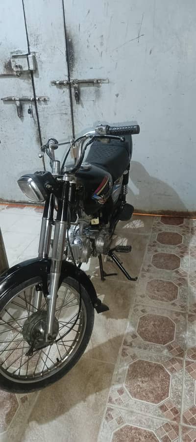 CD 70 unique 2017/8 models genuine condition