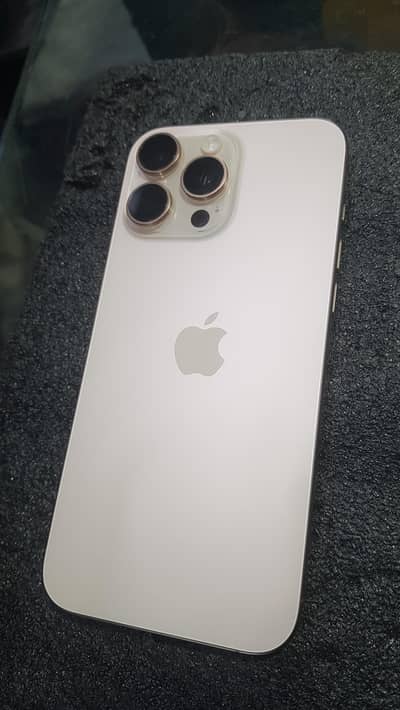 Apple iPhone 16 Pro Max