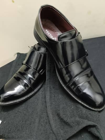 BLACK FORMAL SHOES