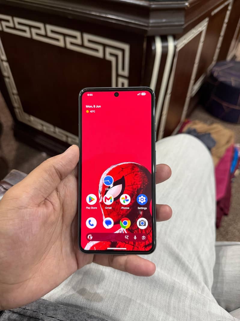 Google Pixel 8 2