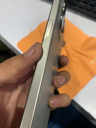 Apple iPhone 15 Pro Max