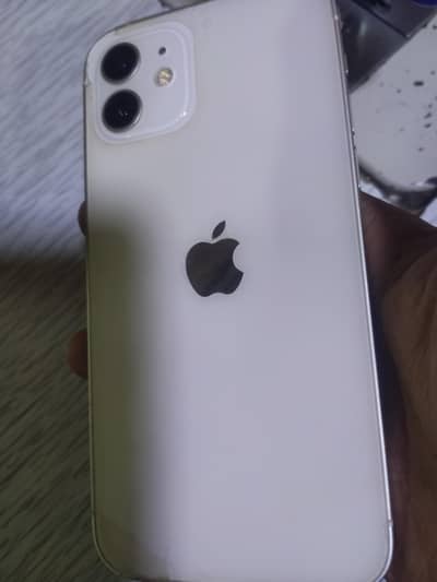 Apple iPhone 12
