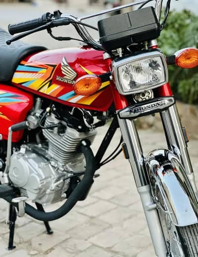 Honda CG 125 2026