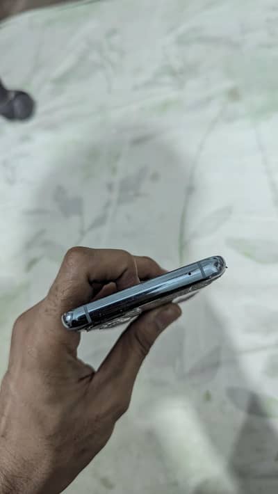 One Plus 9 pro 5G