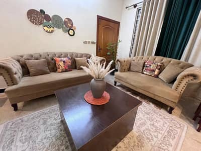 5 seater sofa set with table