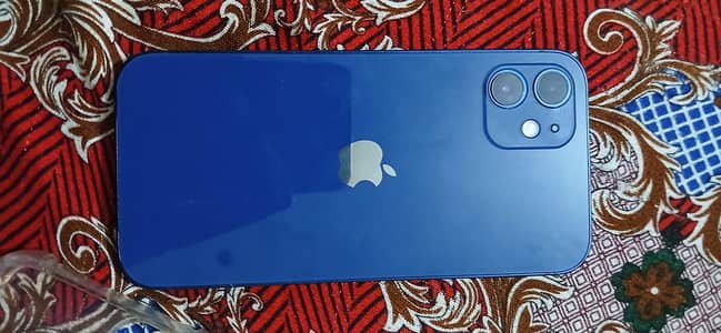 Apple iPhone 12