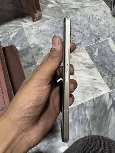 Vivo Y16