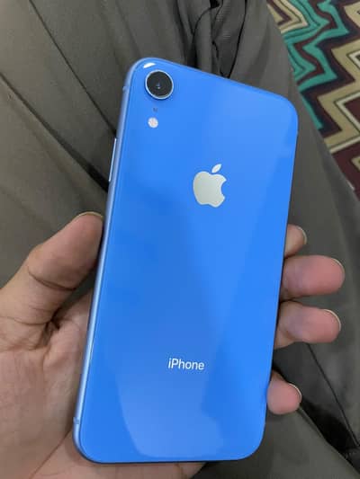 Apple iPhone XR