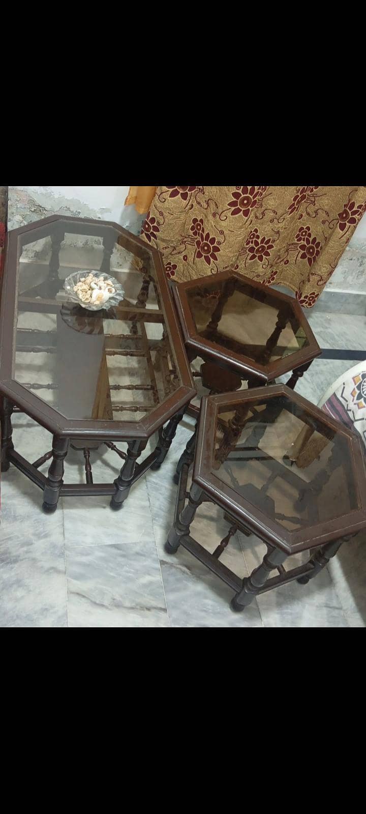 Centre Table 0