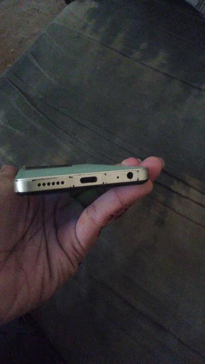 Tecno Spark 20C