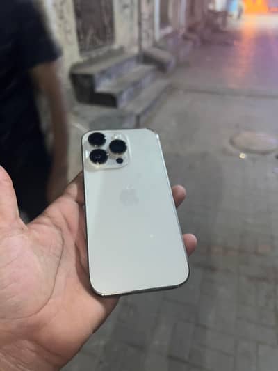Apple iPhone 14 Pro