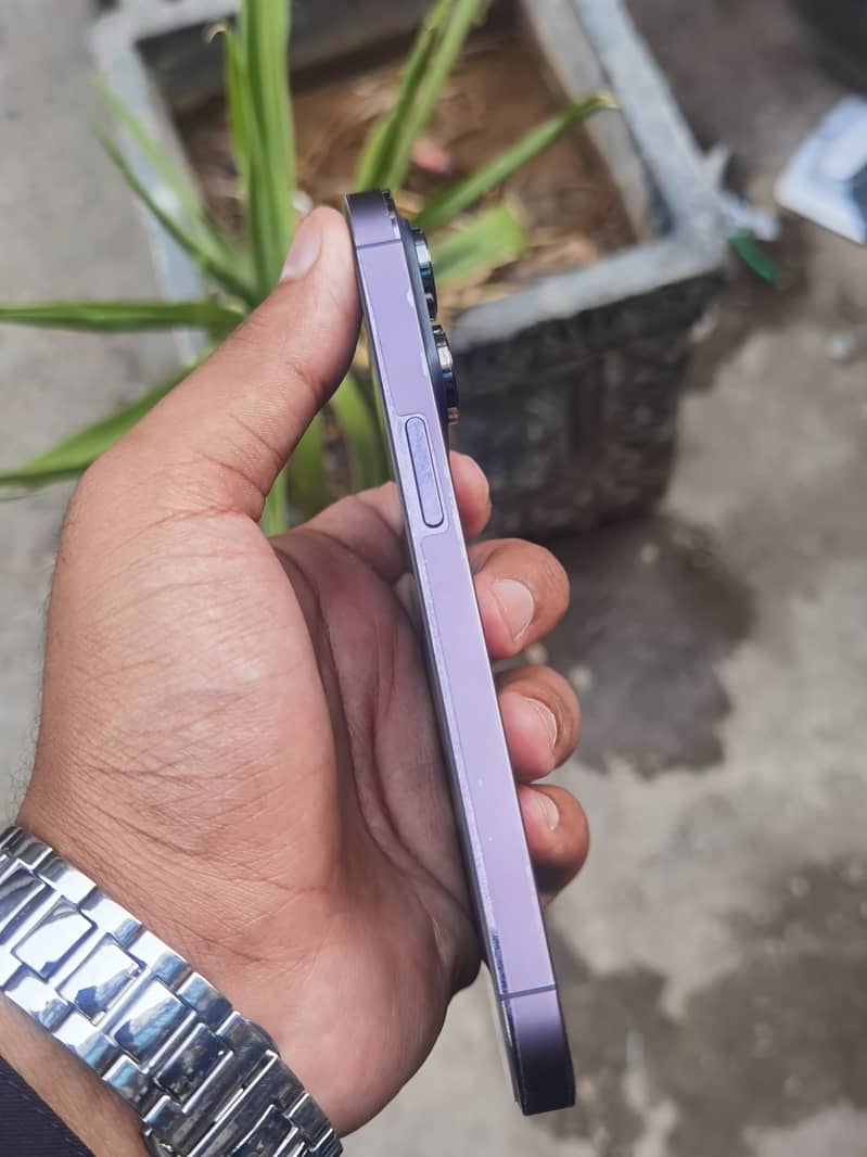 Apple iPhone 14 Pro 7