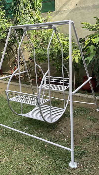 Swing white in color