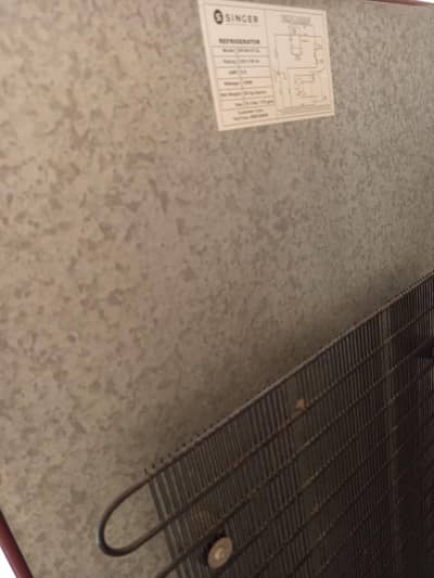 Fridge for sale, Singer medium size