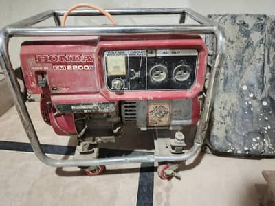 Honda Generator 2.2KVA in genuine condition