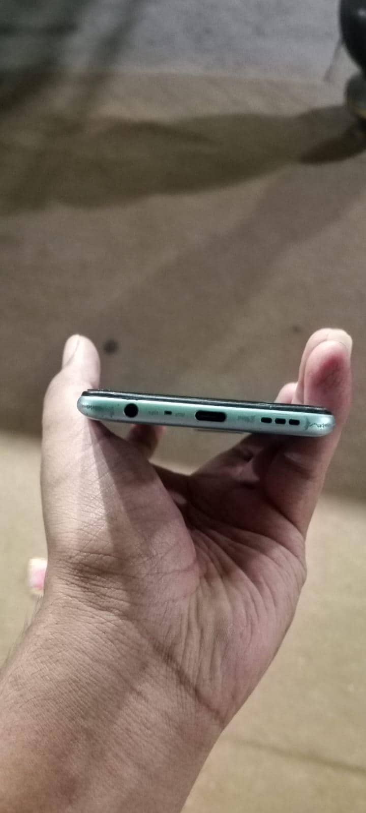 OPPO A76 1