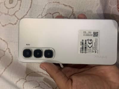 Infinix Hot 60i