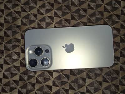 Apple iPhone 15 Pro