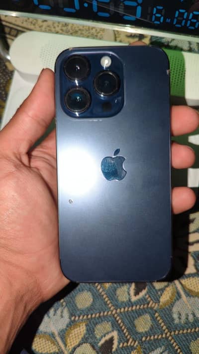 14 pro 128 8/10 condition