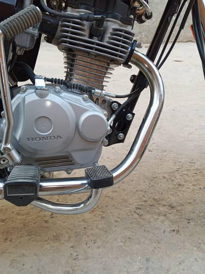Honda 125 Genuine Condition | Sankei Exhaust | Neat & Clean