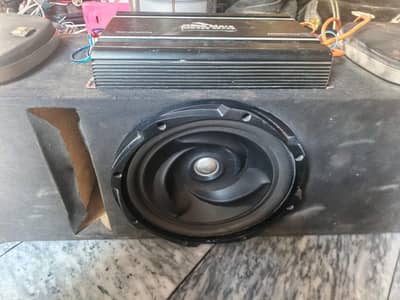 woofar 2spekar Kenwood amplified
