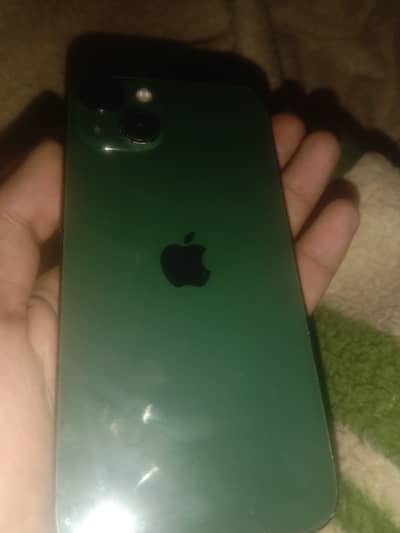 Apple iPhone 13