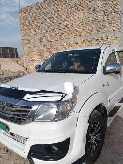 Toyota Hilux 2014
