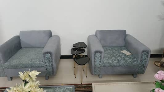 7 seater sofa set with table new