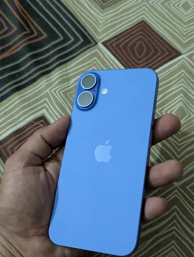 Apple iPhone 16 Plus